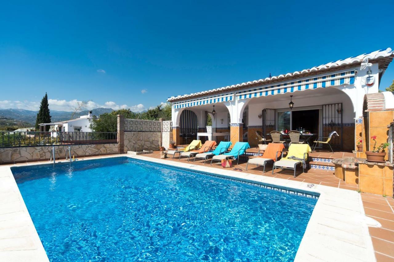 Villa Triana Nerja Zewnętrze zdjęcie