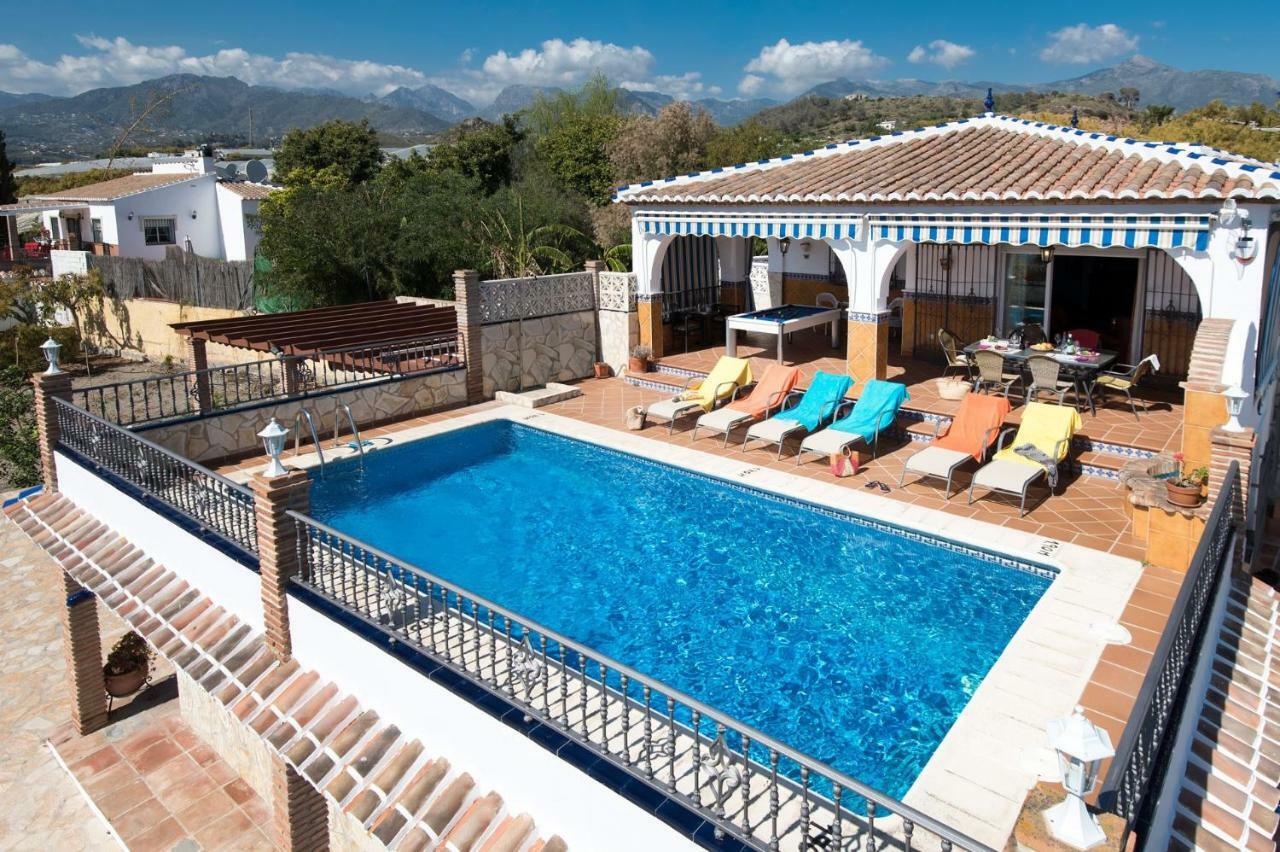Villa Triana Nerja Zewnętrze zdjęcie